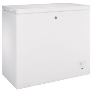 GE® 7.0 Cu. Ft. Manual Defrost Chest Freezer White